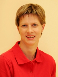 Dr. Bettina Hengst